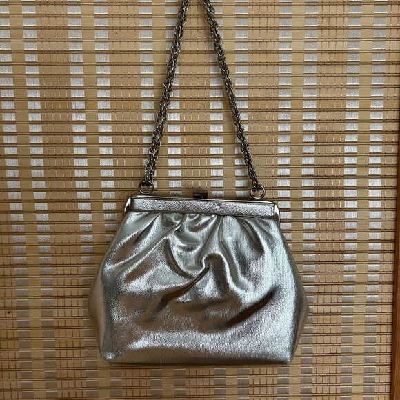 Vintage Silver Chain Strap Evening Bag - Picture 2 of 9